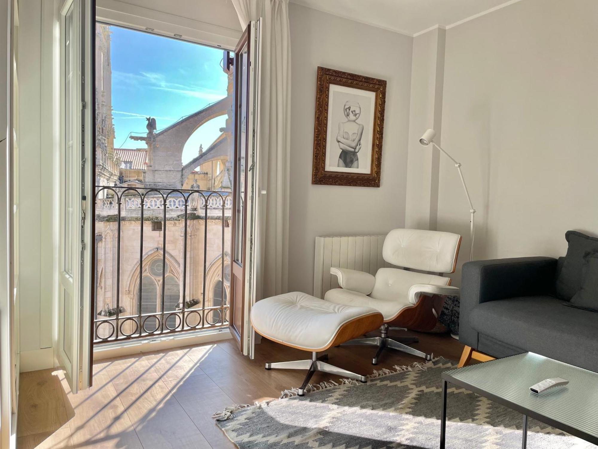 Tocando La Catedral By Exclusive Burgos Apartments מראה חיצוני תמונה